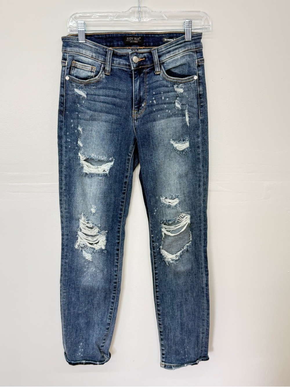 Judy Blue Medium Wash Distressed Boyfriend Jeans M13